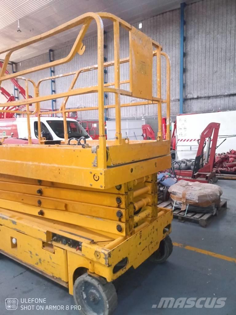 Haulotte Compact 12 Ollós emelők