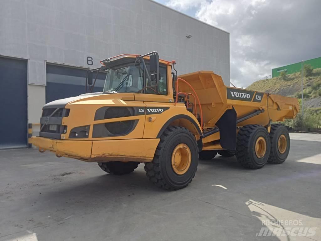 Volvo A 25 G Csuklósdömperek
