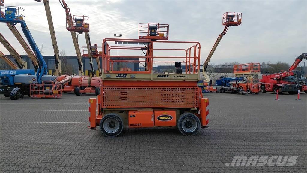 JLG 4069LE Ollós emelők