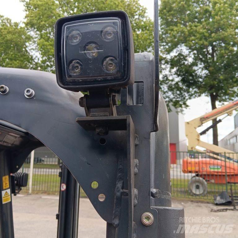Linde E16P Elektromos targoncák