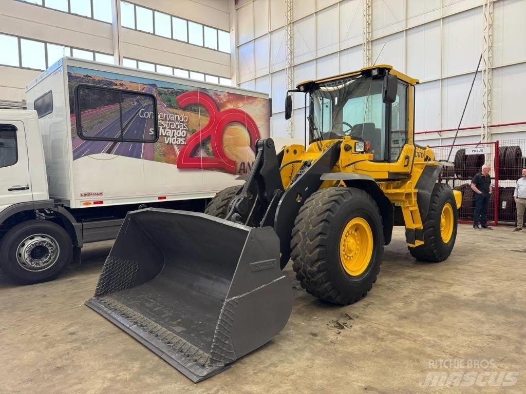 Volvo L 70 F Gumikerekes homlokrakodók