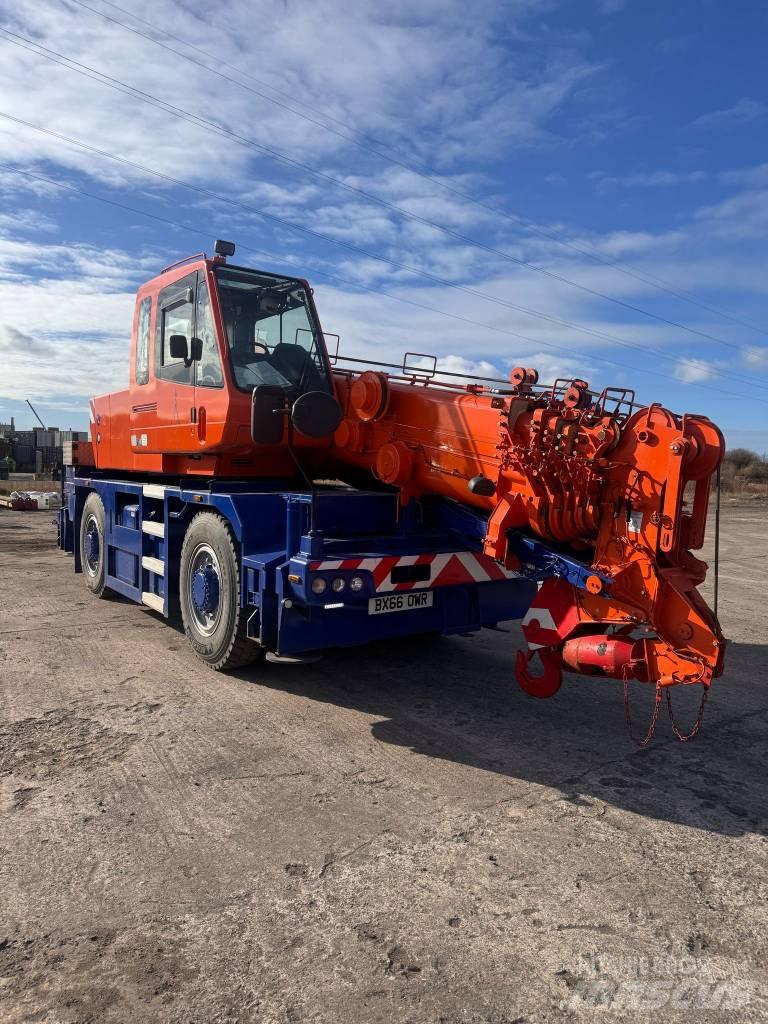 Kato CR 200 Ri Terepdaruk