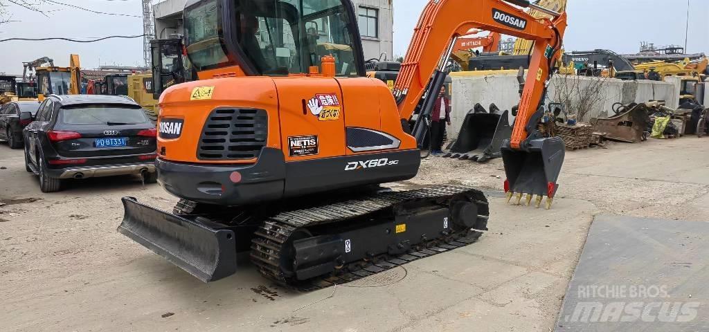 Doosan DX 60 Mini kotrók < 7t