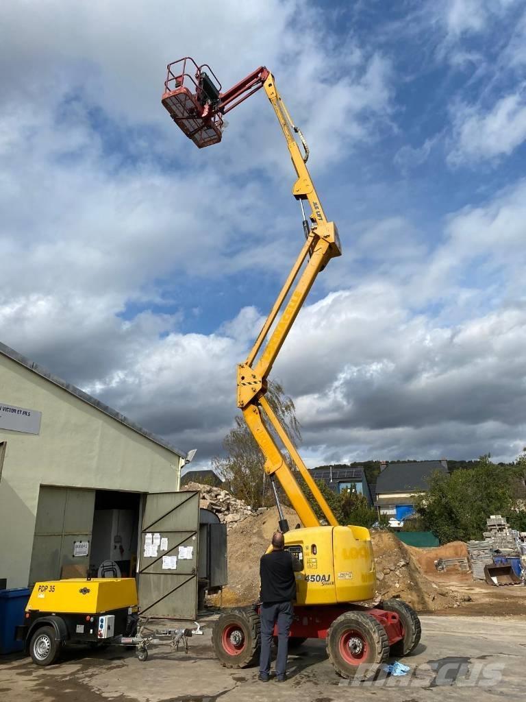 JLG 450 AJ II Karos emelők