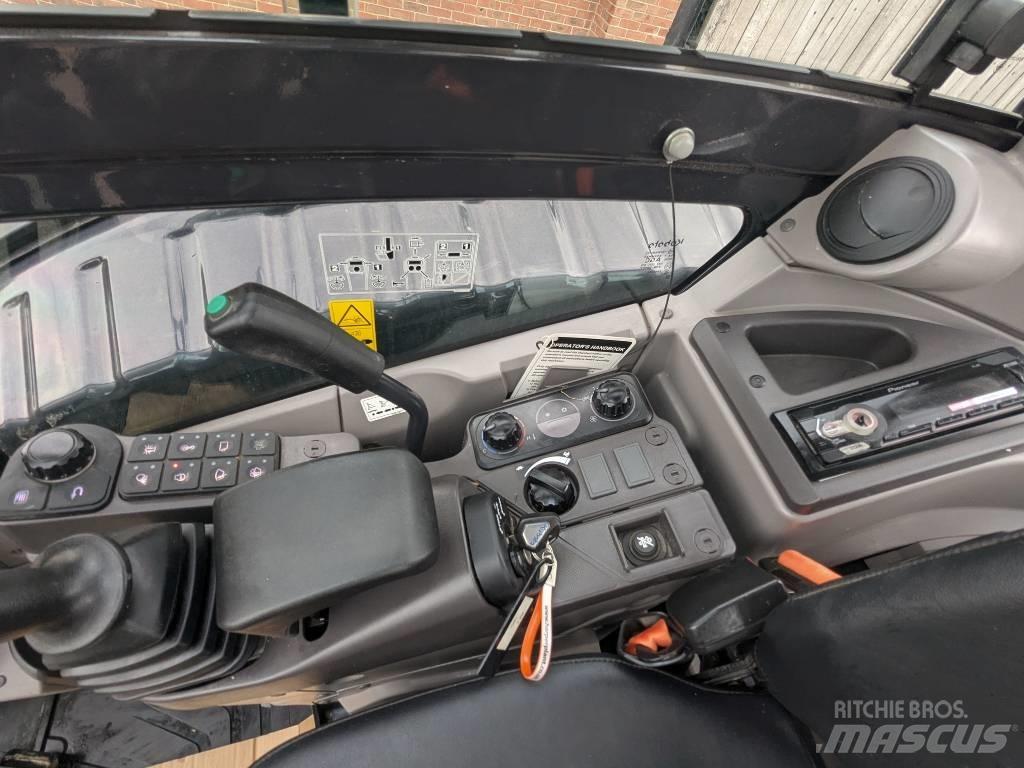 Kubota U 56-5 Mini kotrók < 7t