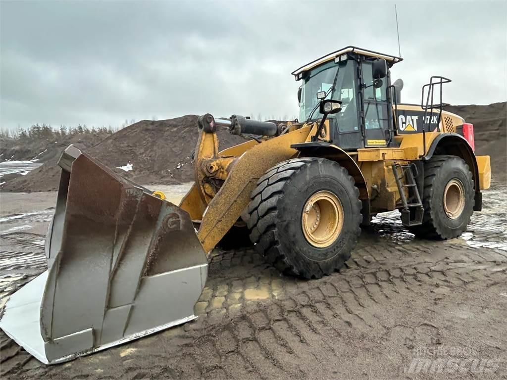 CAT 972 K Gumikerekes homlokrakodók