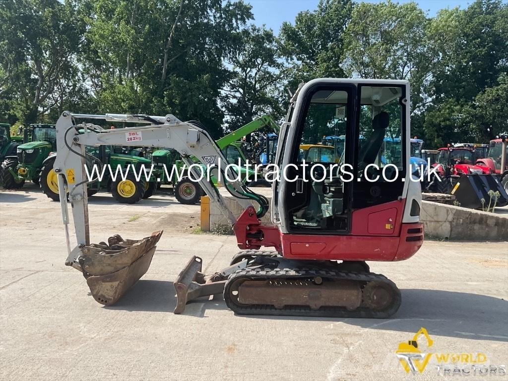 Takeuchi TB 230 Mini kotrók < 7t