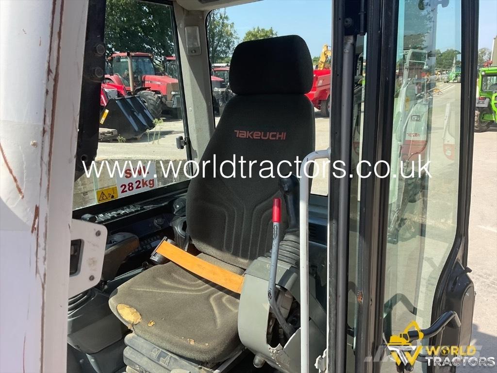 Takeuchi TB 230 Mini kotrók < 7t