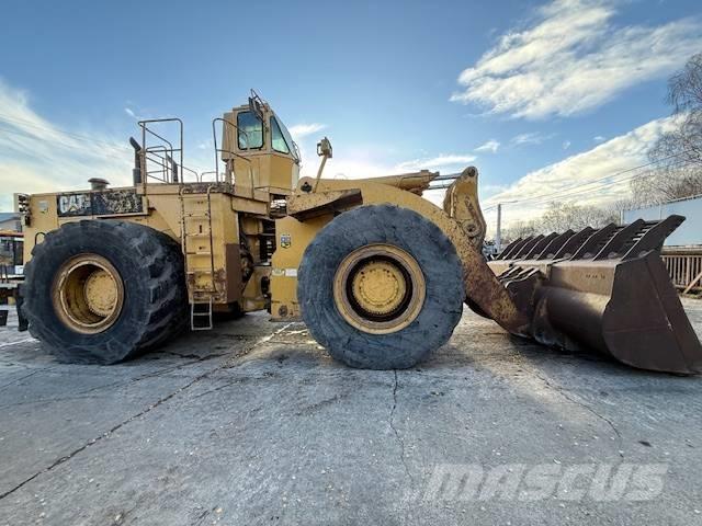 CAT 992 C Gumikerekes homlokrakodók