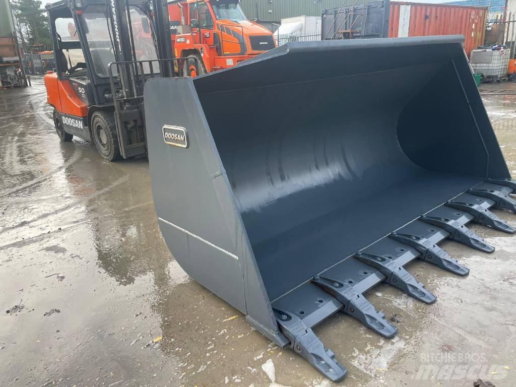 Doosan DL 420-3 Kanalak