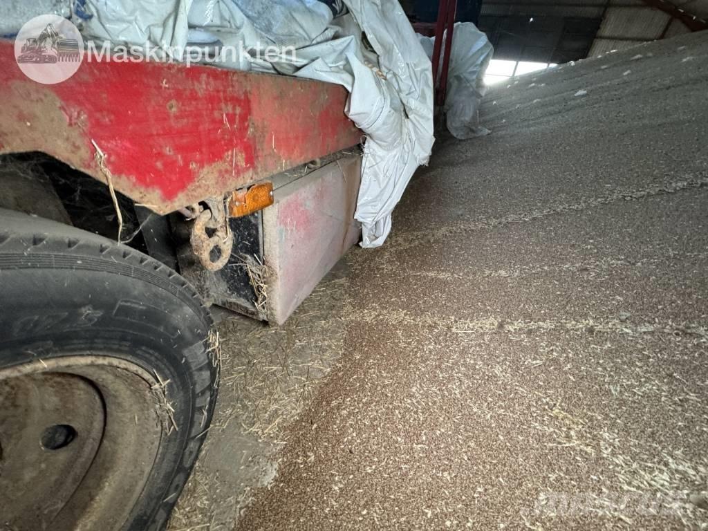 Broshuis E-2190 Mélybölcsős