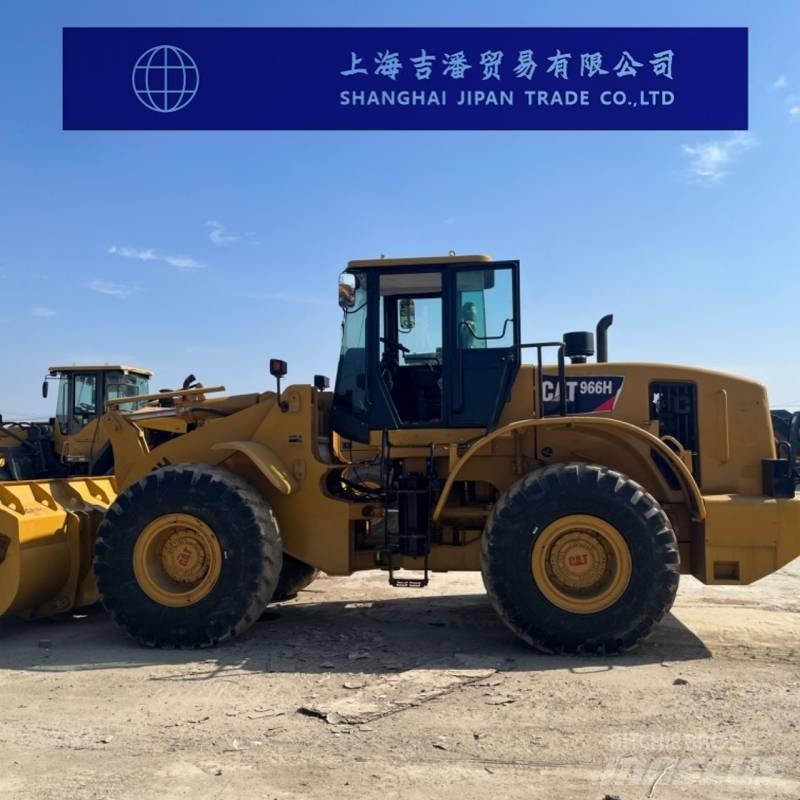 CAT 966 H Gumikerekes homlokrakodók