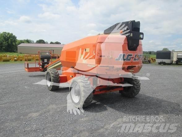 JLG 600S Teleszkópos emelők