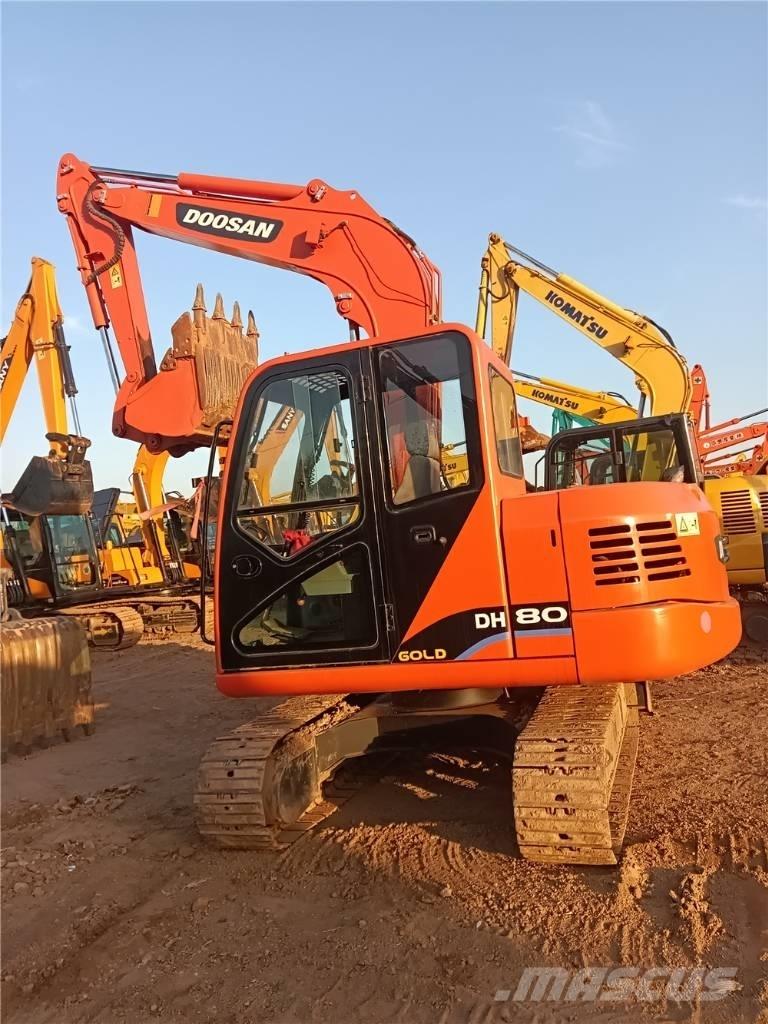 Doosan DH 80 G Közepes (midi) kotrók 7 t - 12 t