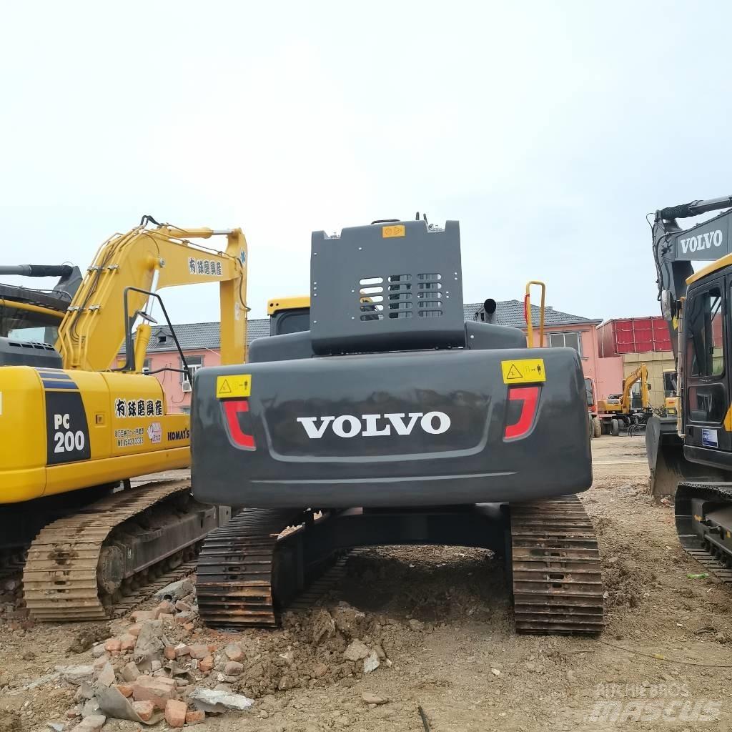 Volvo EC 240 Lánctalpas kotrók