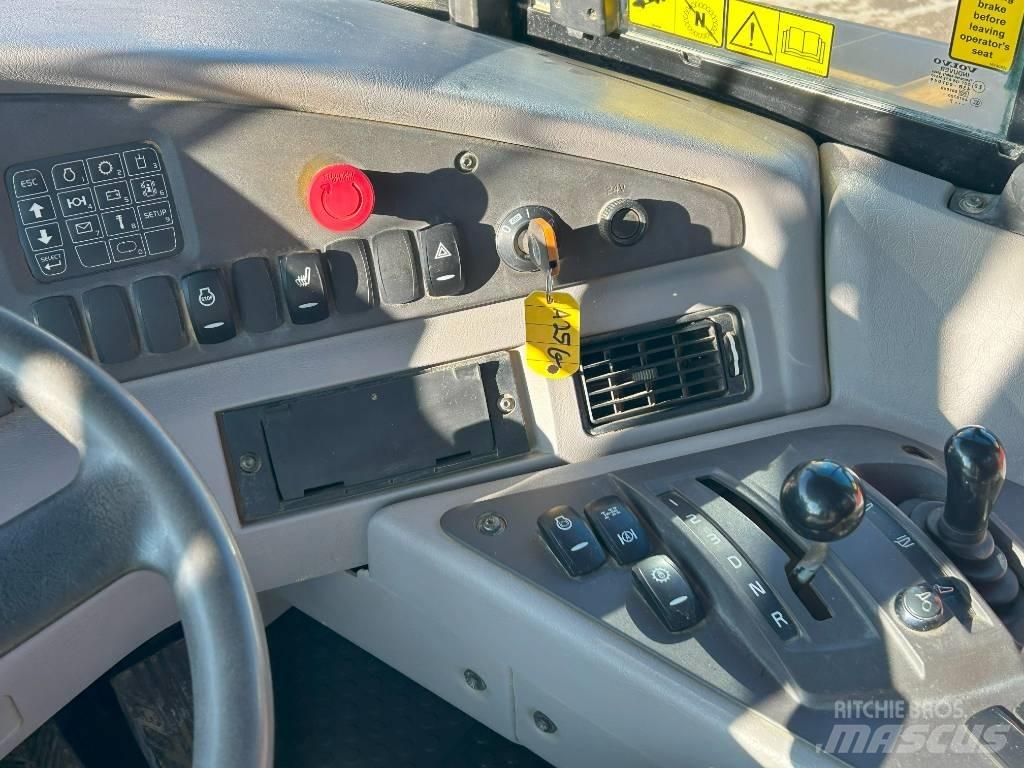 Volvo A 25 G Csuklósdömperek