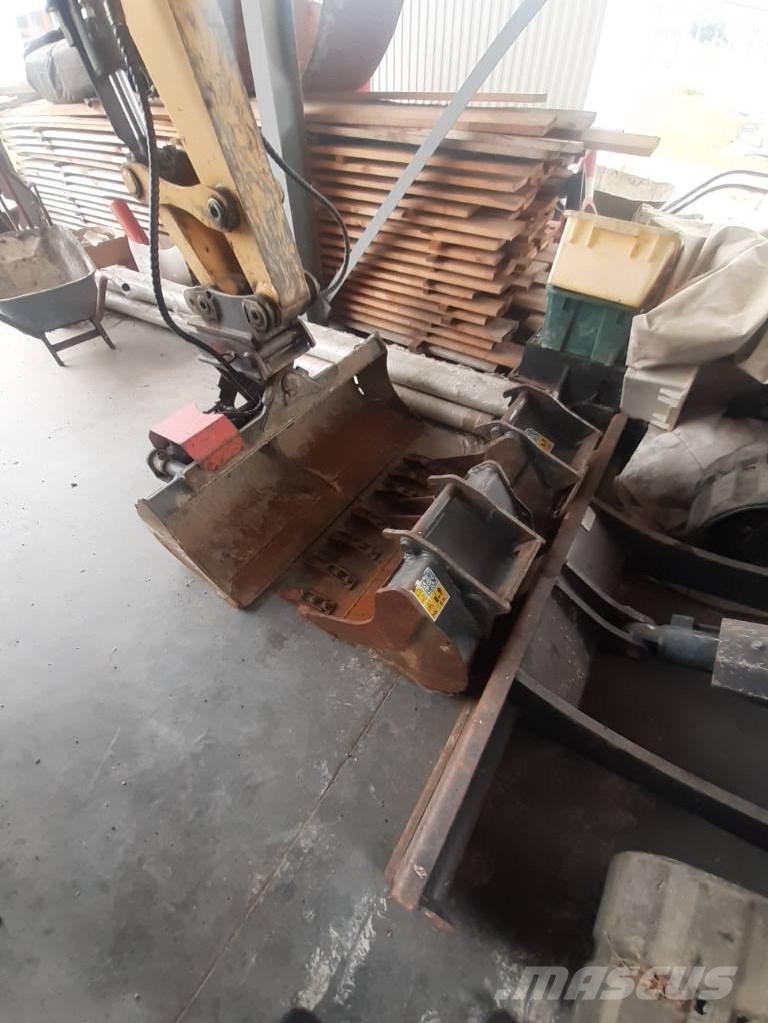 Yanmar Vio 33 Mini kotrók < 7t