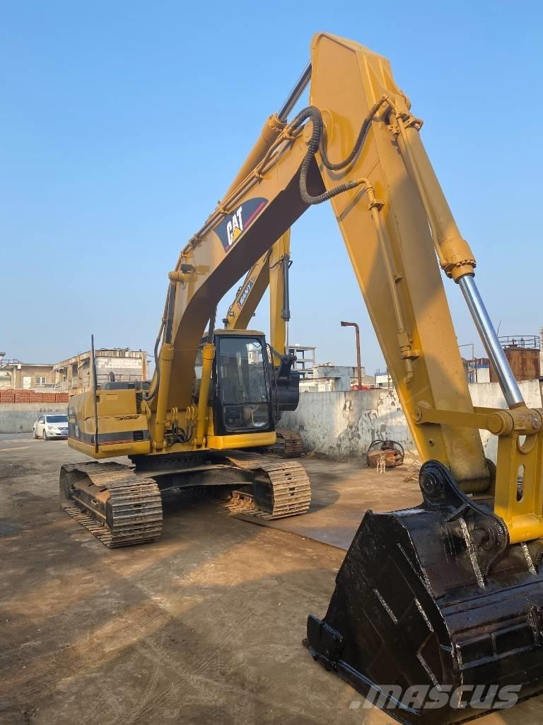 CAT 320 B Lánctalpas kotrók