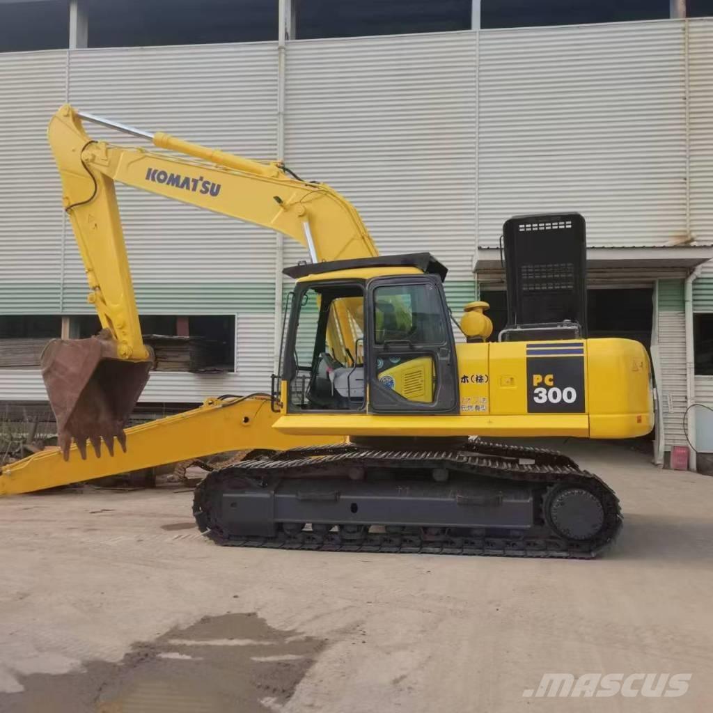 Komatsu PC 300-7 Lánctalpas kotrók