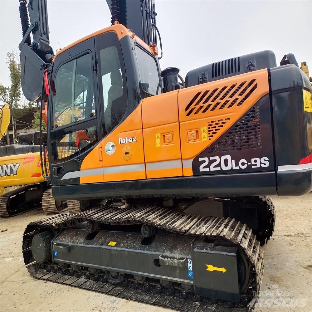 Hyundai 220LC-9S Lánctalpas kotrók