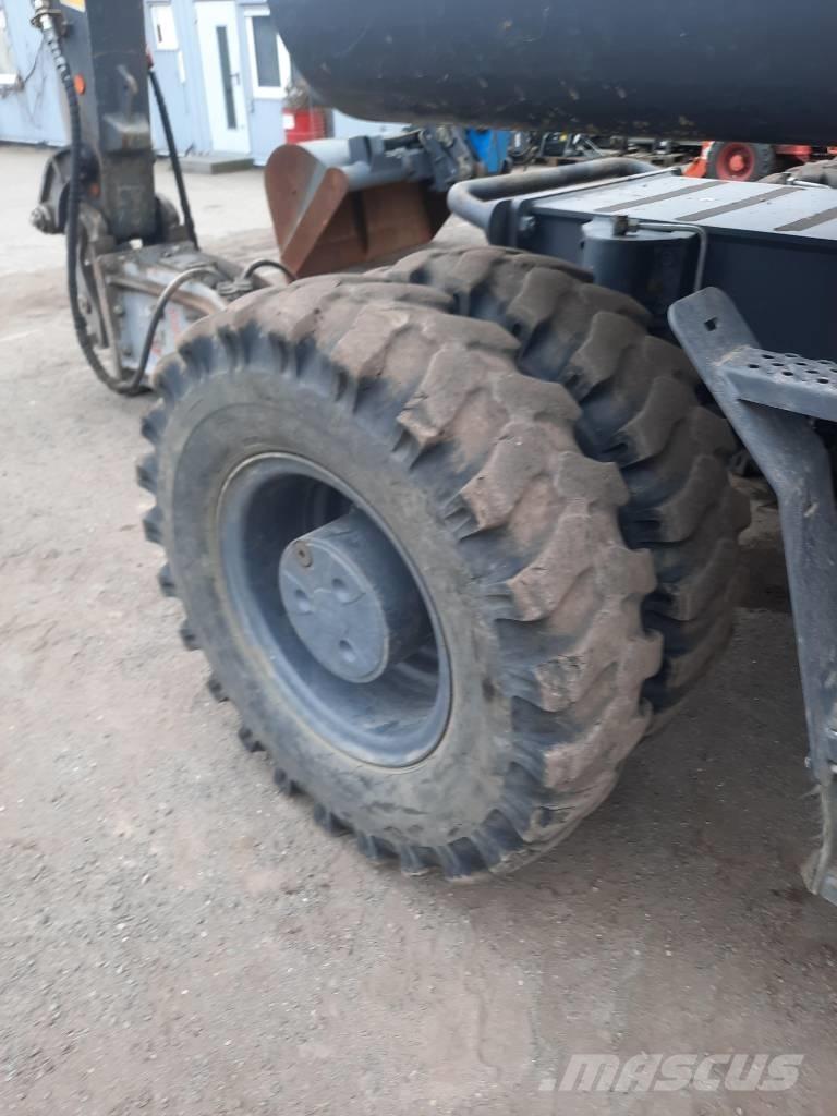 Atlas 180WSR Gumikerekes kotrók