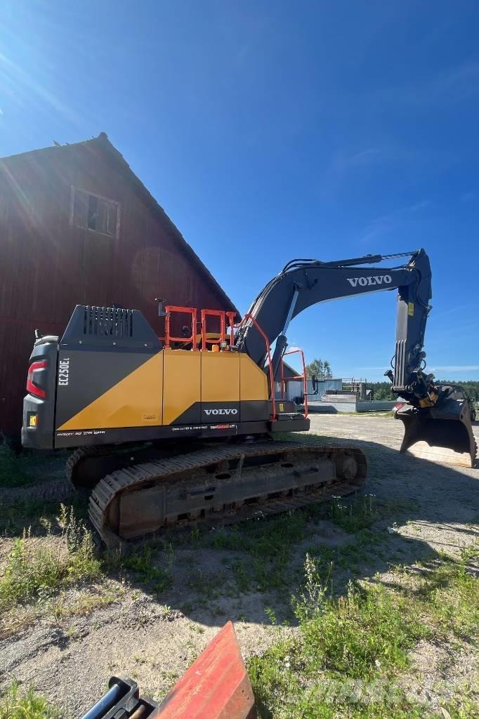 Volvo EC 250 EL Lánctalpas kotrók