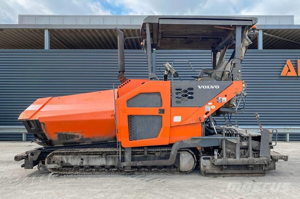 Volvo P7820C Aszfalt terítõ gépek
