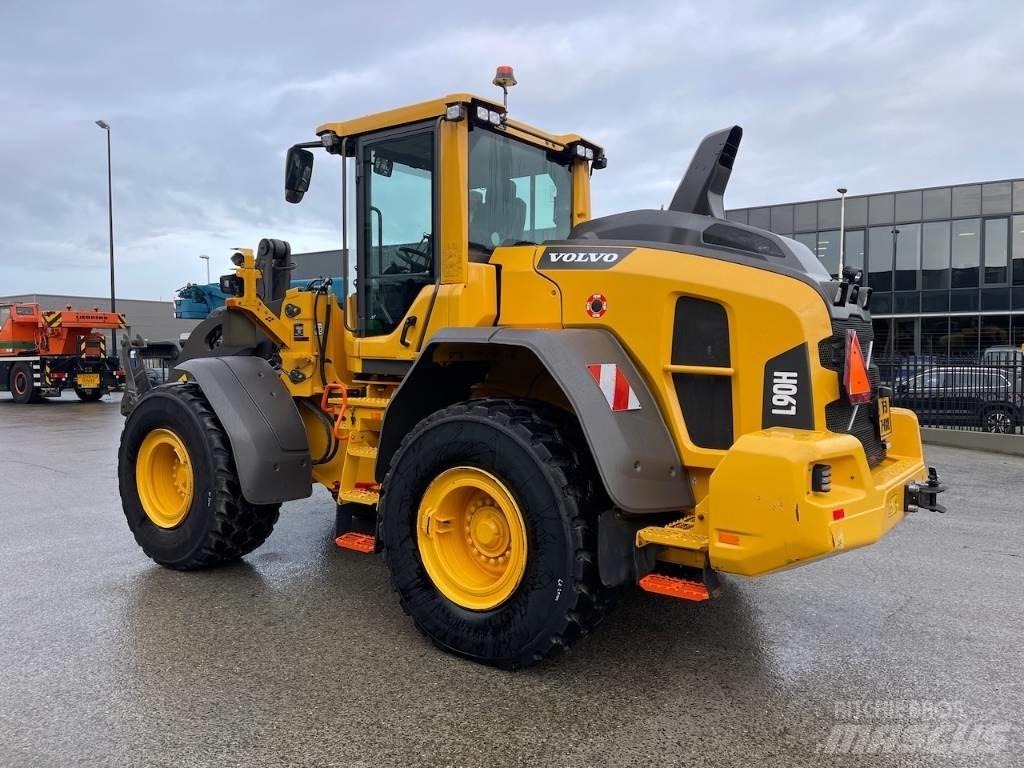 Volvo L 90 H Gumikerekes homlokrakodók