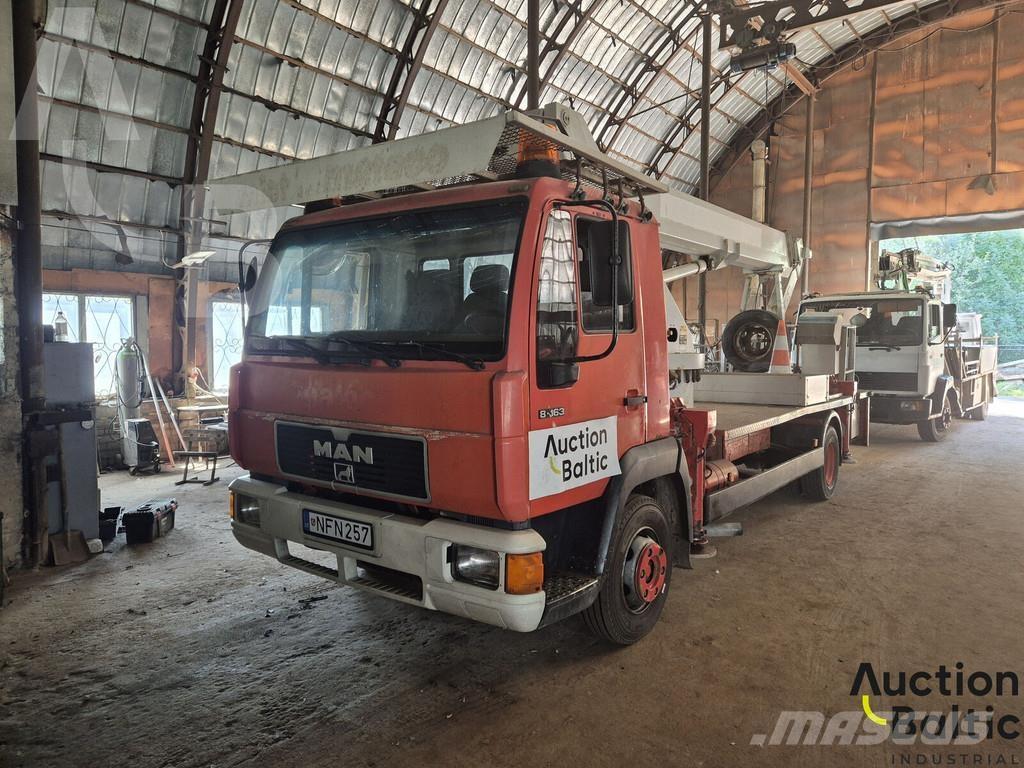 MAN 8.163 Teherautóra szerelt emelők és állványok