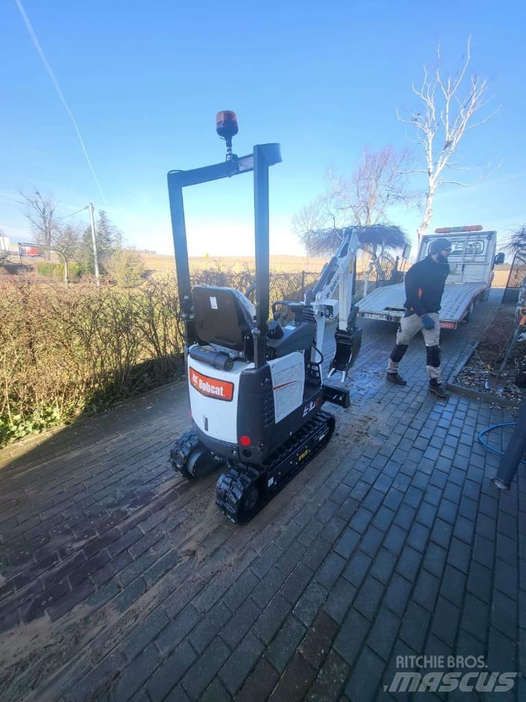 Bobcat E10z Mini kotrók < 7t