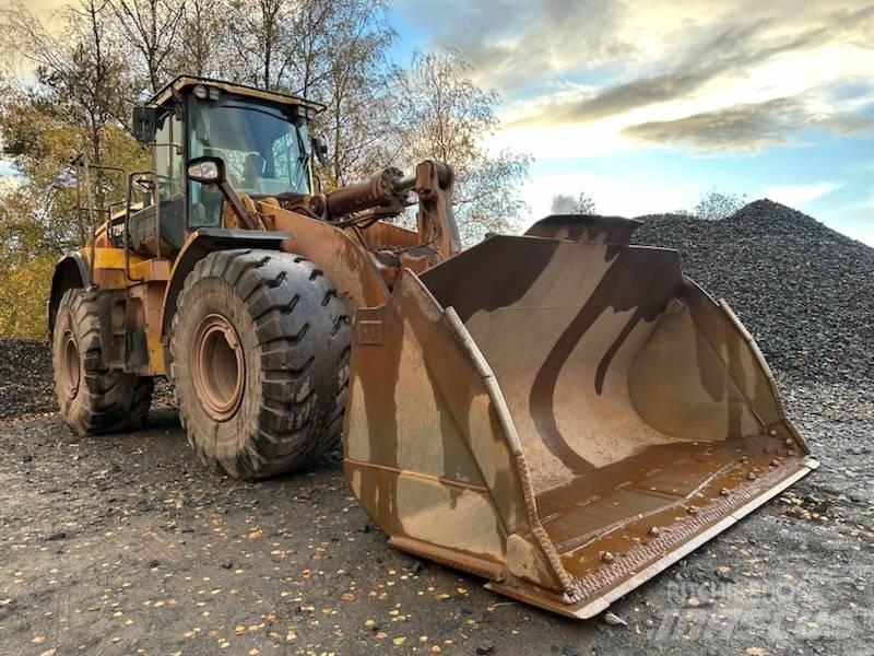 CAT 972MXE Gumikerekes homlokrakodók
