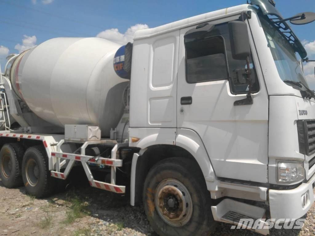 Howo 搅拌车 750 Beton keverők