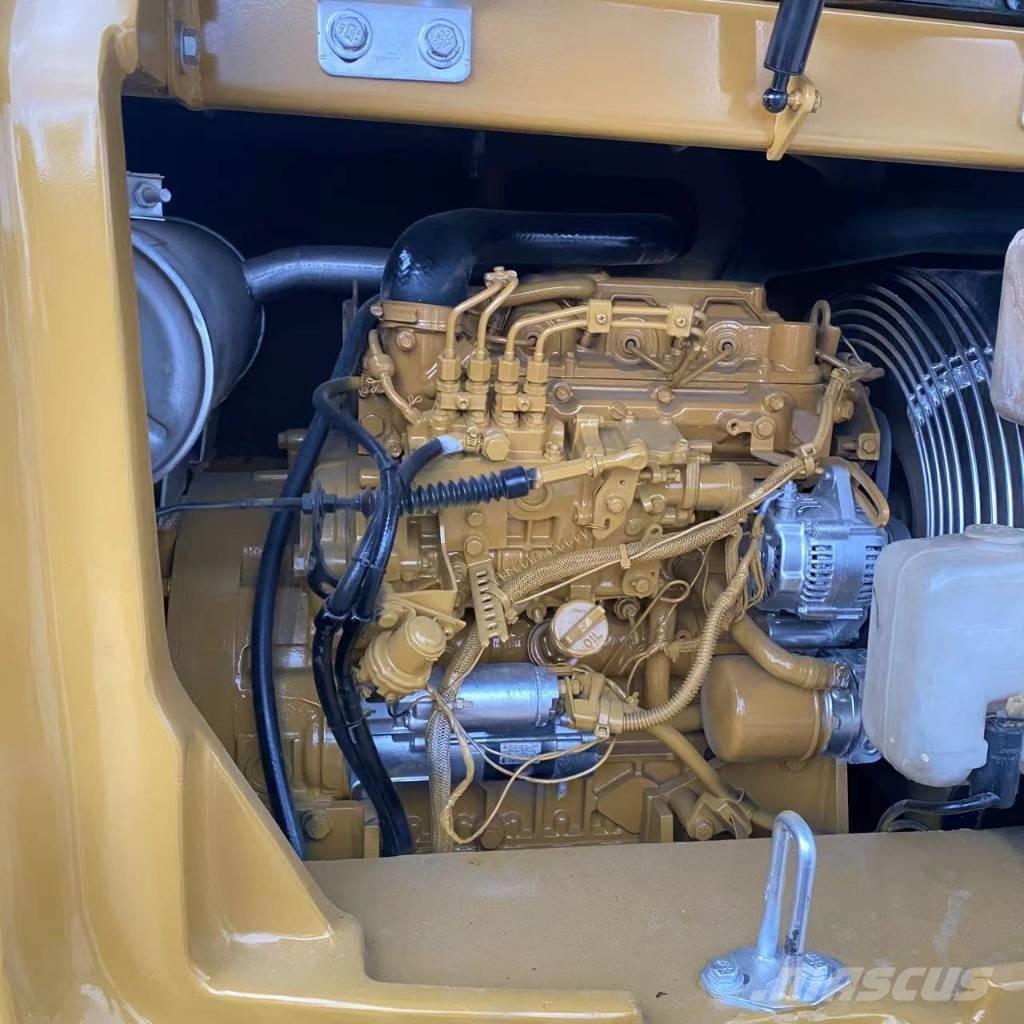 CAT 307 Lánctalpas kotrók