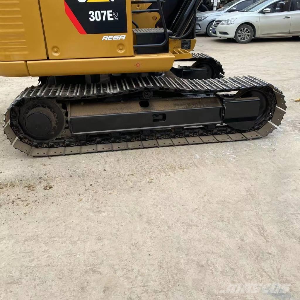 CAT 307 Lánctalpas kotrók
