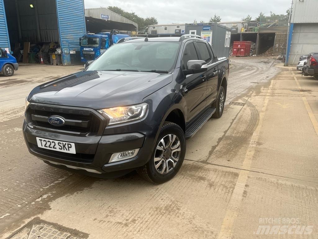Ford Ranger Kis teherszállító/Platós kocsi