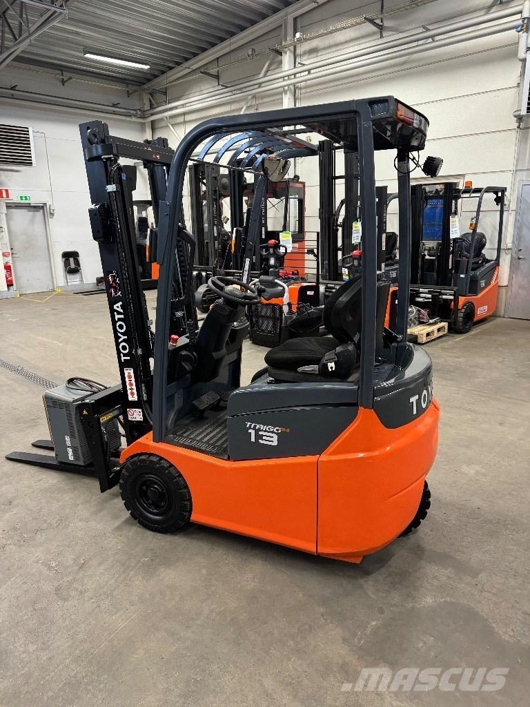 Toyota 7FBEST13 Electric forklift trucks