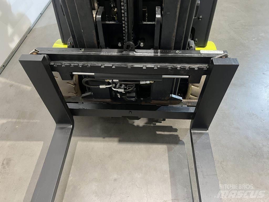 Clark GTX16 Elektromos targoncák