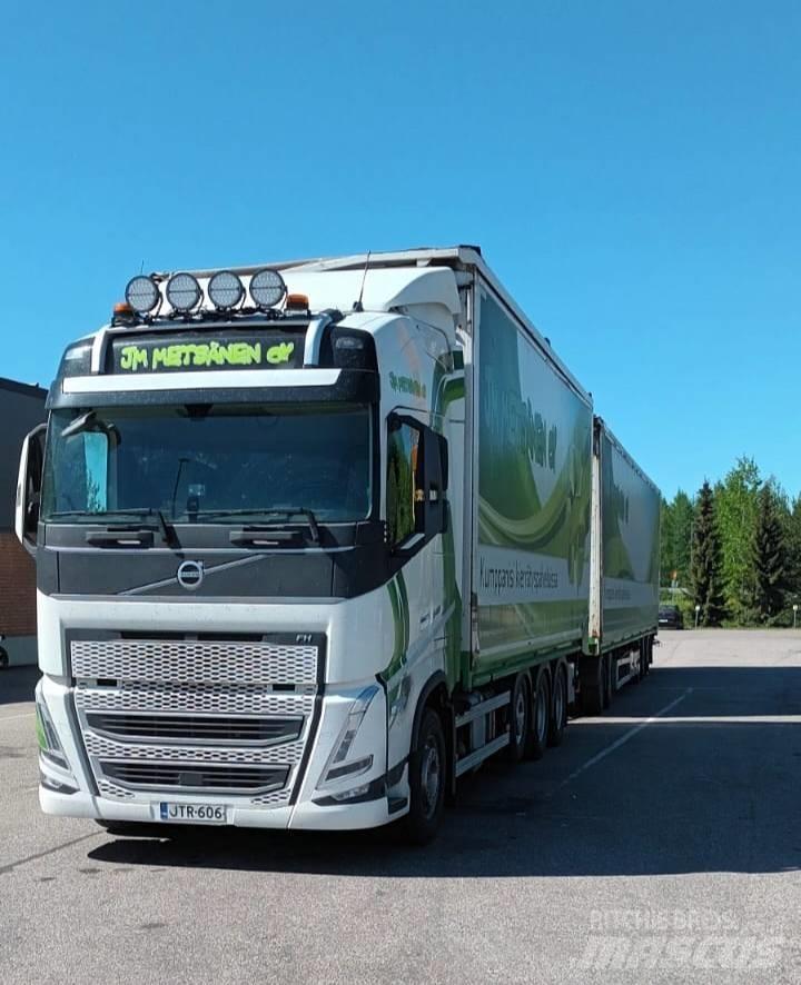 Volvo FH 13 Deszkaszállító teherautók