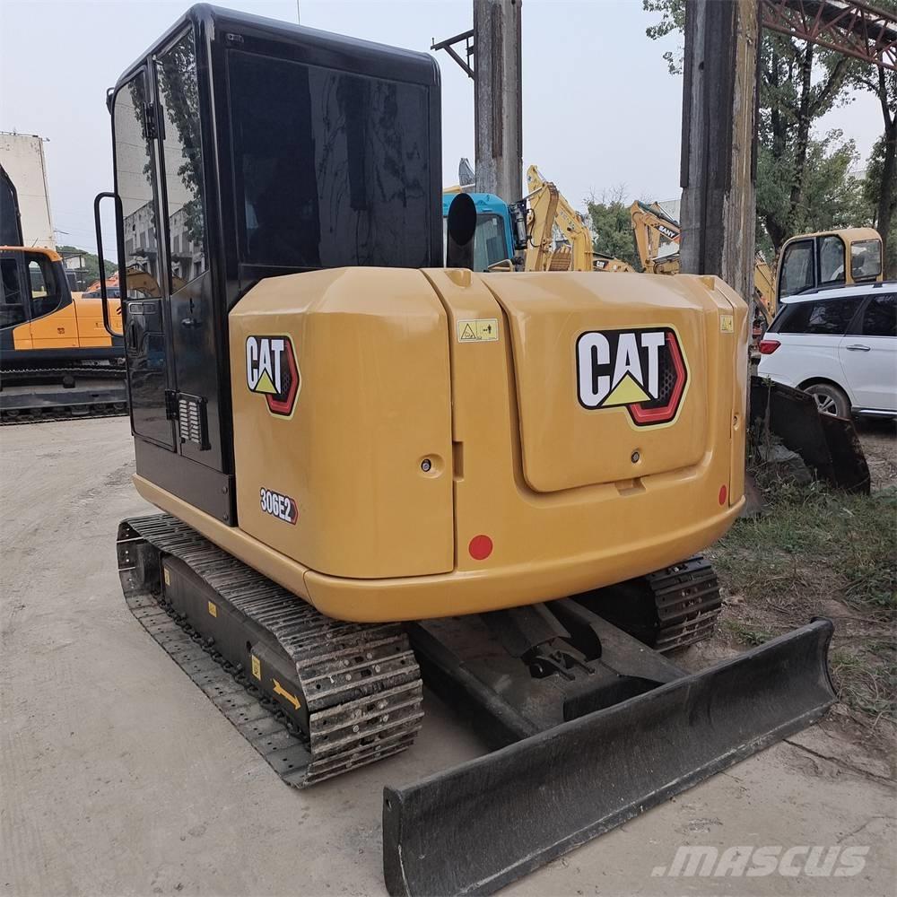 CAT 306 E Mini kotrók < 7t