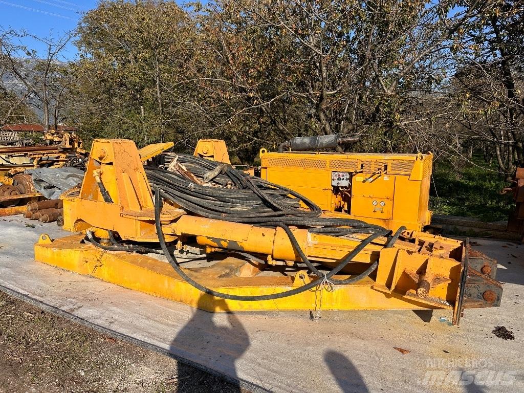 Bauer BV 1300 Burkoló oszcillátorok