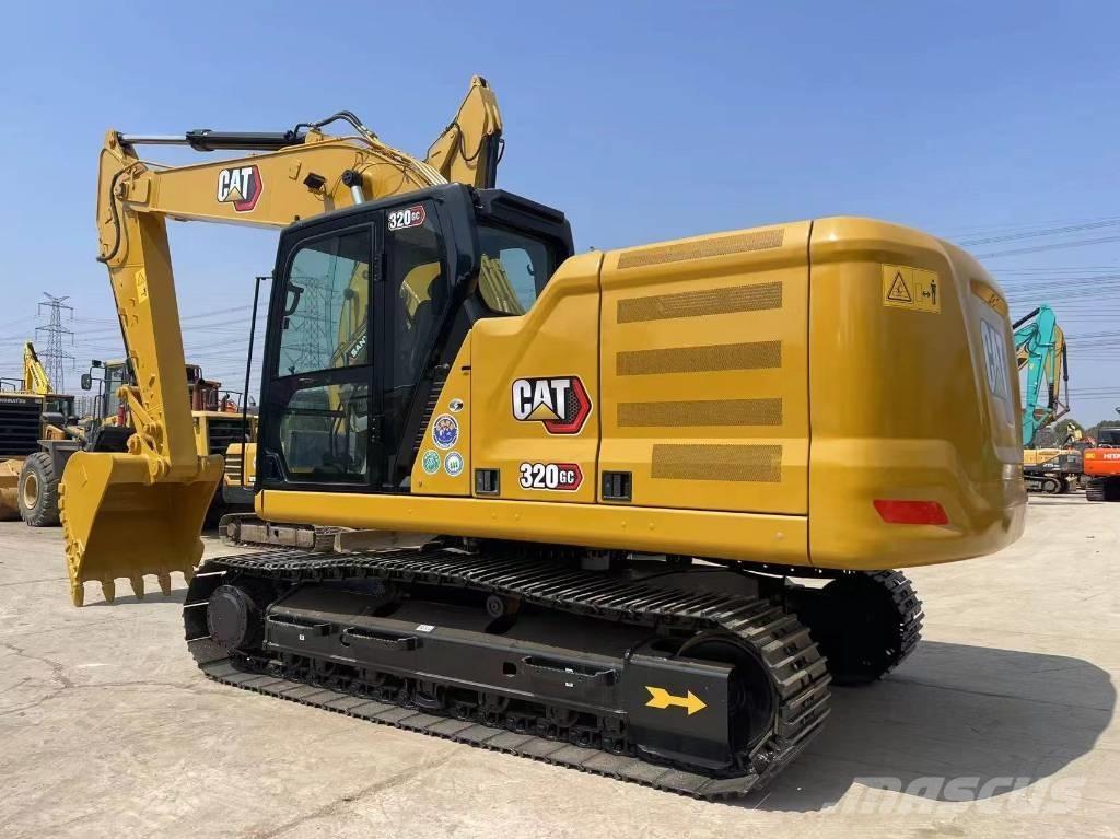 CAT 320GC Lánctalpas kotrók