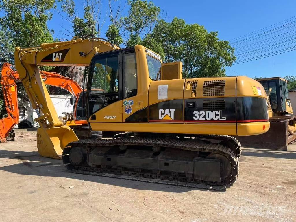 CAT 320 C L Lánctalpas kotrók