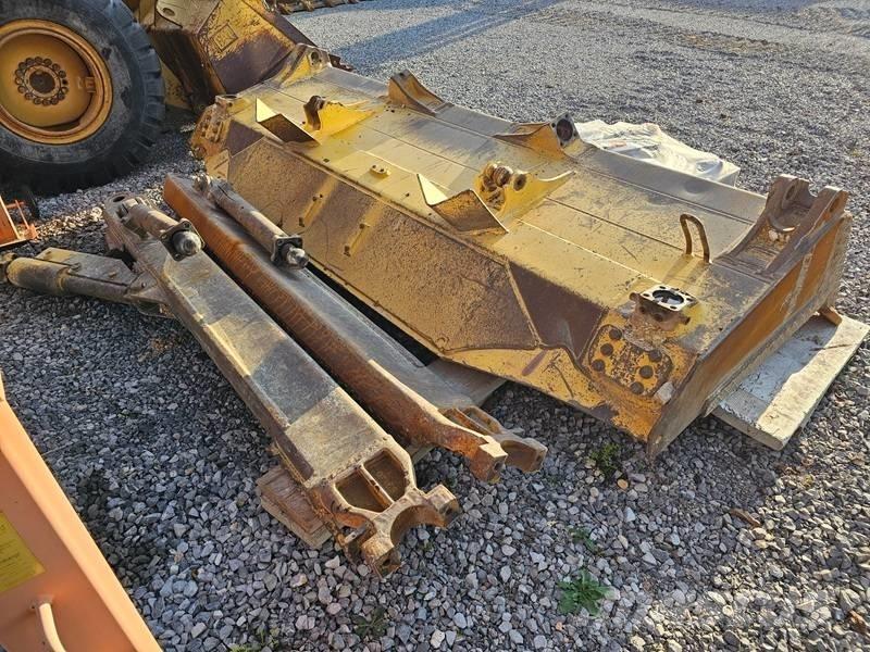 Komatsu D 65 WX-17 lánctalpas dózerek