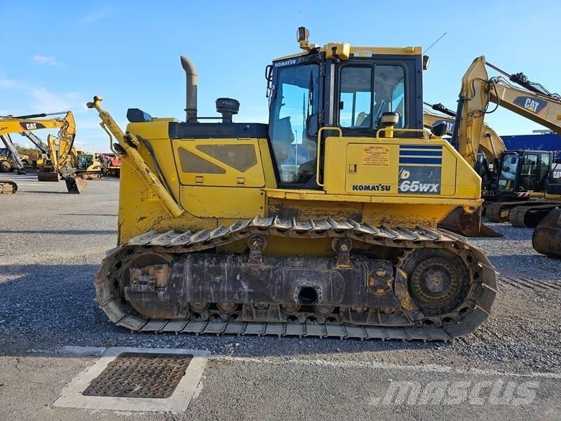Komatsu D 65 WX-17 lánctalpas dózerek