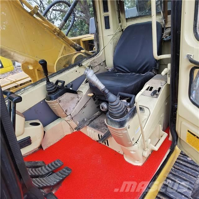 CAT 330B Lánctalpas kotrók