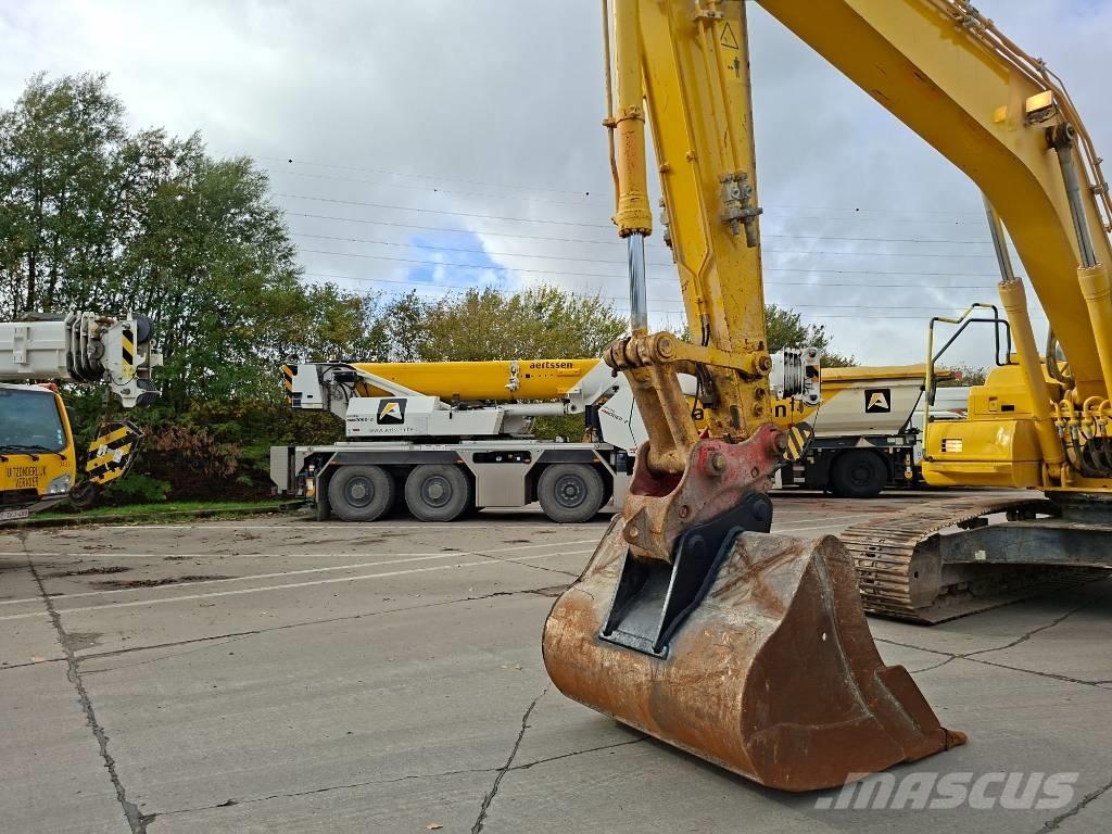 Komatsu HB 215 LC-3 Lánctalpas kotrók
