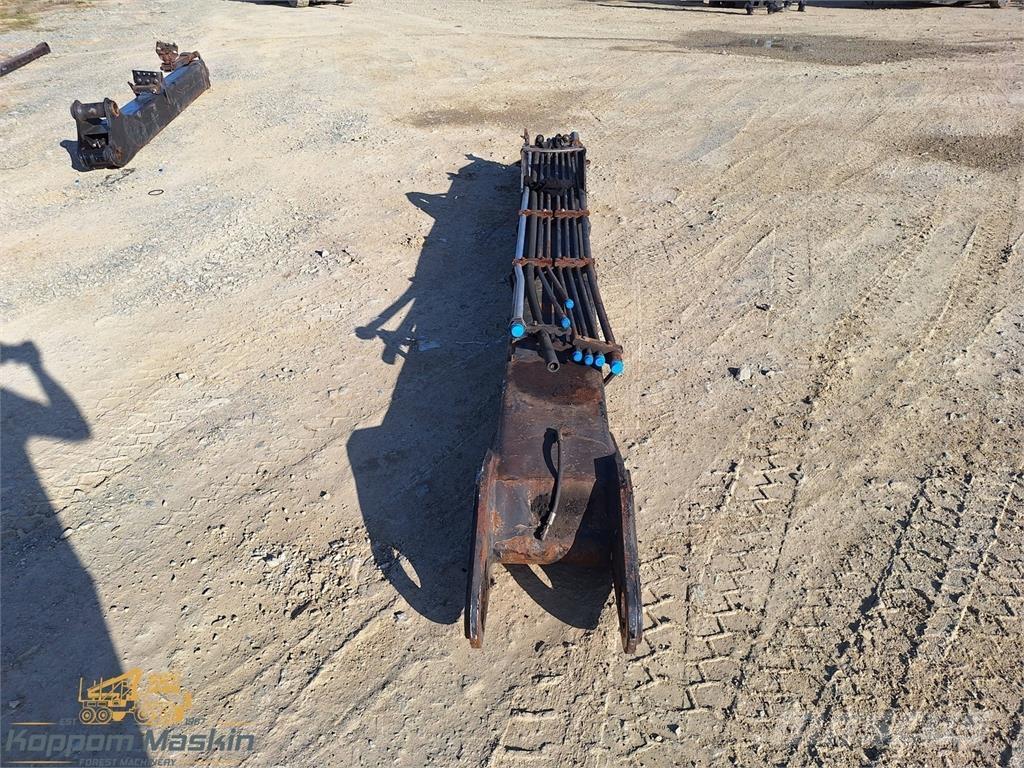 Loglift 210 Betakarító daruk