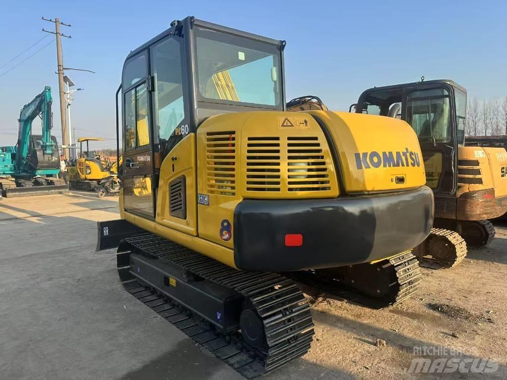 Komatsu PC 60 Lánctalpas kotrók
