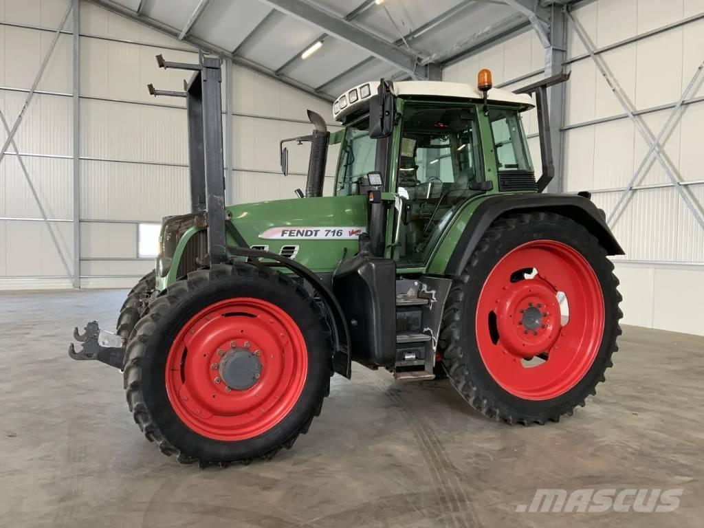 Fendt 716 Vario TMS Traktorok