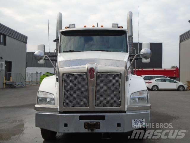 Kenworth T 880 Nyergesvontatók